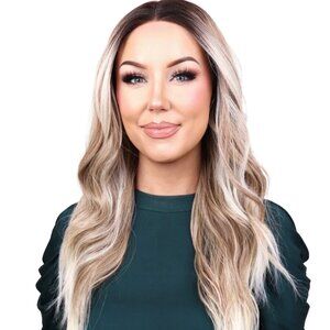 NWT (with modifications) Chelsey Smith Crowns Pauleen Carmel Latte Wig